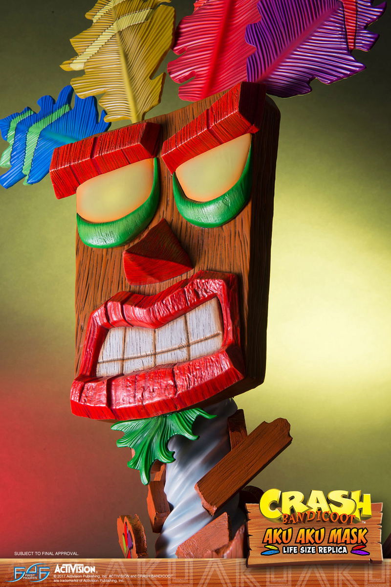 Crash Bandicoot Life-Size Aku Aku Mask image 2