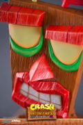 Crash Bandicoot Life-Size Aku Aku Mask thumbnail 5