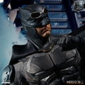 One:12 Collective Justice League Action Figure: Tactical Suit Batman thumbnail 11