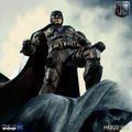 One:12 Collective Justice League Action Figure: Tactical Suit Batman thumbnail 3