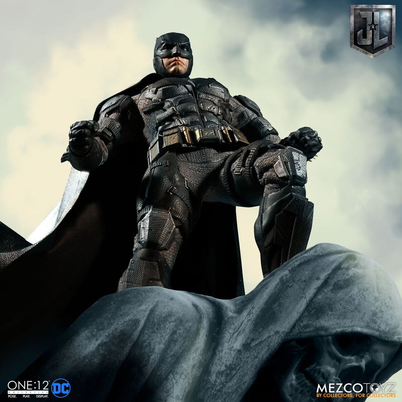 One:12 Collective Justice League Action Figure: Tactical Suit Batman image 3