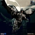 One:12 Collective Justice League Action Figure: Tactical Suit Batman thumbnail 4