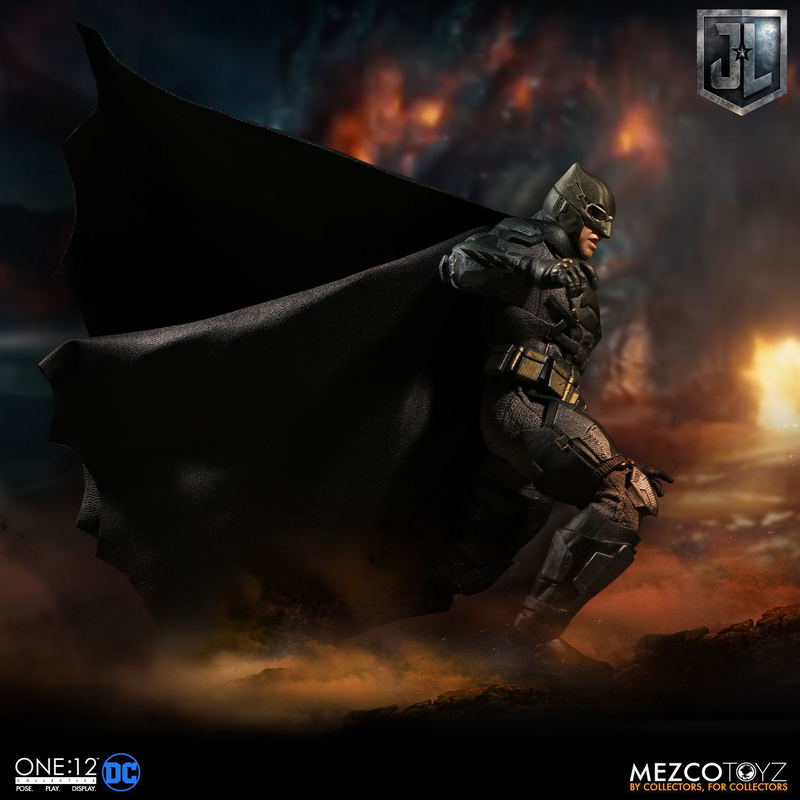 One:12 Collective Justice League Action Figure: Tactical Suit Batman image 7