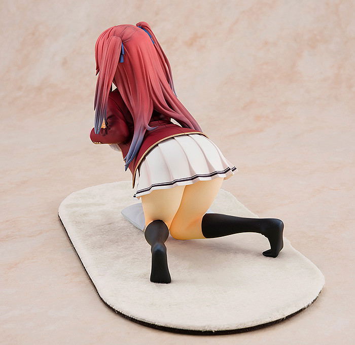 Classroom of the Elite 1/7 Scale Pre-Painted Figure: Airi Sakura Clothes Changing Ver. image 6