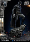 Museum Masterline Justice League 1/3 Scale Statue: Batman thumbnail 10