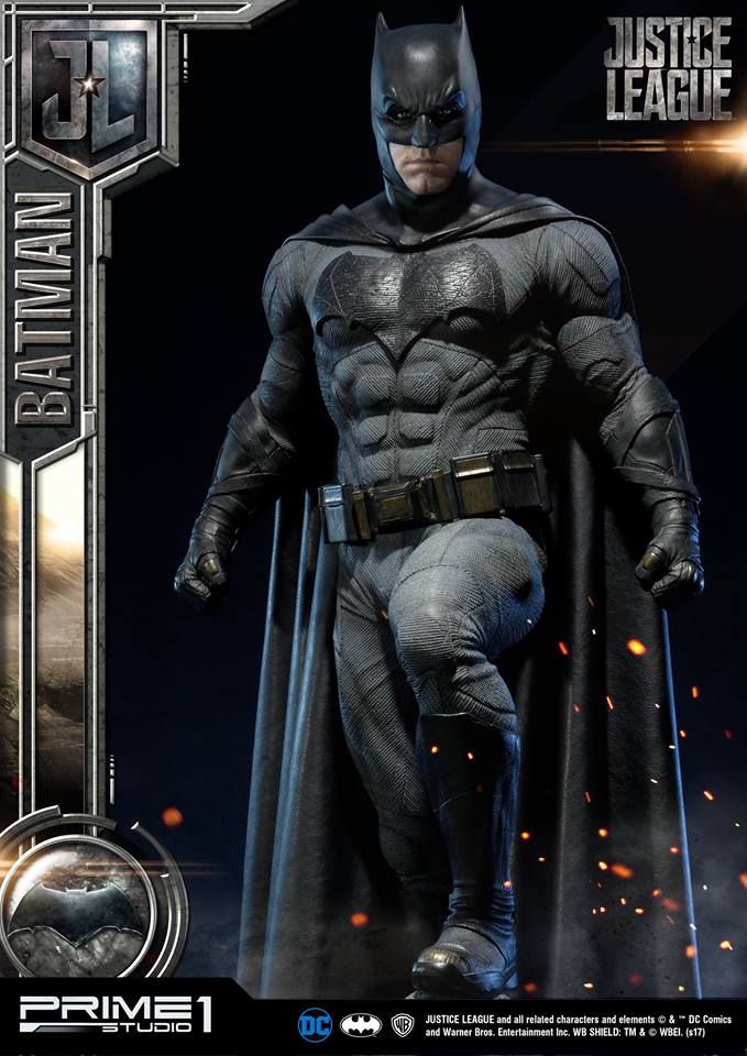Museum Masterline Justice League 1/3 Scale Statue: Batman image 1