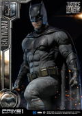 Museum Masterline Justice League 1/3 Scale Statue: Batman thumbnail 6