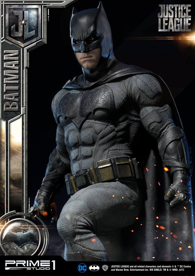 Museum Masterline Justice League 1/3 Scale Statue: Batman image 6