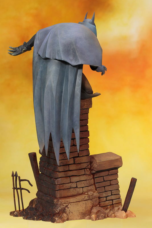 ARTFX+ Batman Gotham by Gaslight 1/10 Scale Pre-Painted Figure: Batman Artist Finish image 6