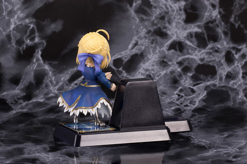 Smartphone Stand Bishoujo Character Collection No.17 Fate/Grand Order: Saber/Altria Pendragon image 5