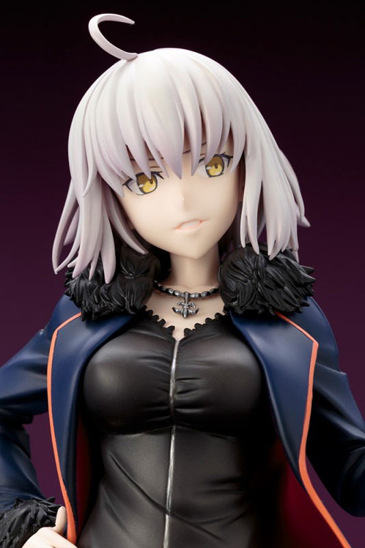 Fate/Grand Order 1/7 Scale Pre-Painted Figure: Avenger/Jeanne d'Arc (Alter) Casual Ver. image 6
