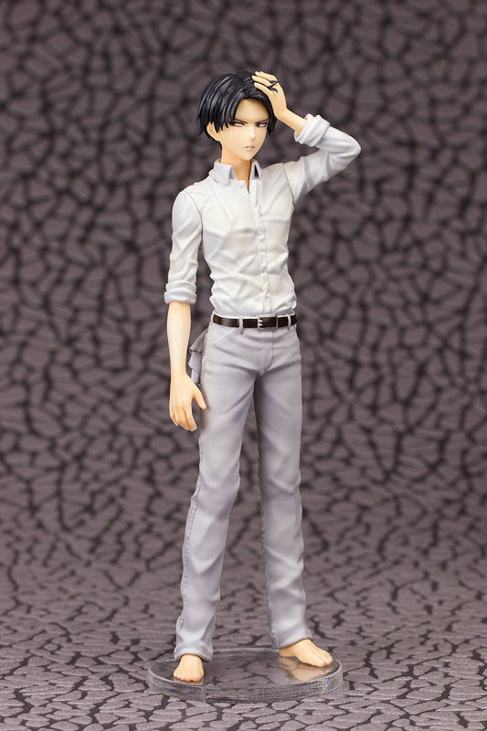 Attack on Titan 1/8 Scale Pre-Painted Figure: Levi (Re-run) image 2