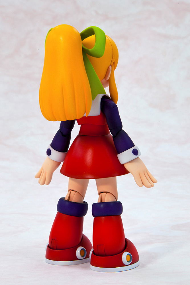 Mega Man 1/10 Scale Plastic Model Kit: Roll Repackage Edition (Re-run) image 3