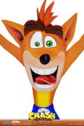 Crash Bandicoot Statue thumbnail 6