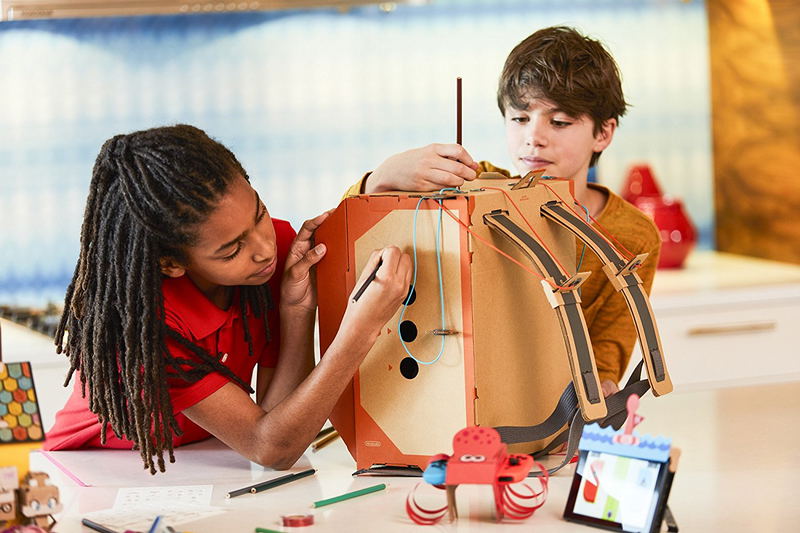 Nintendo Labo Toy-Con 02 Robot Kit image 6