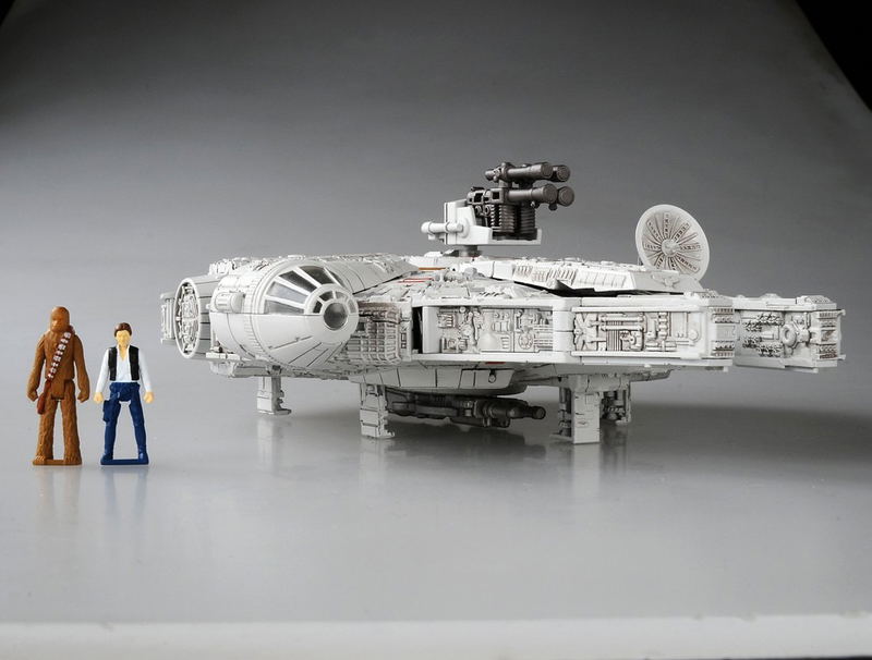 Star Wars Transformers 02 Millennium Falcon image 8