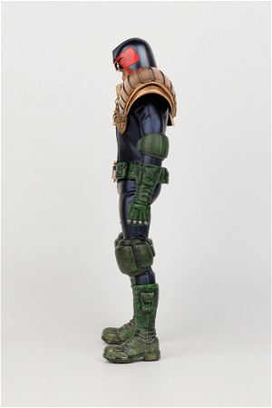 2000 AD 1/6 Scale Action Figure: Apocalypse War Judge Dredd