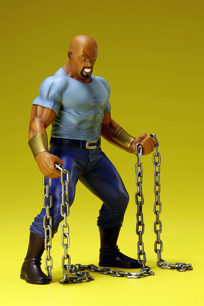 ARTFX+ The Defenders 1/10 Scale Pre-Painted Figure: Luke Cage image 3