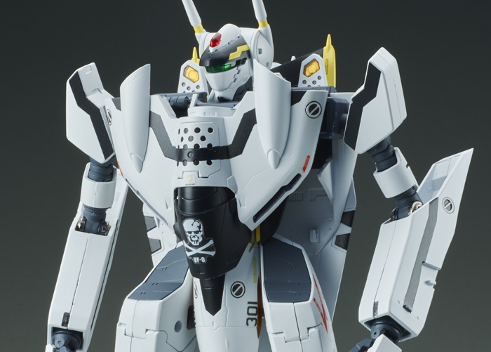 Macross Zero 1/60 Scale: Perfect Trans VF-0S Phoenix Premium
