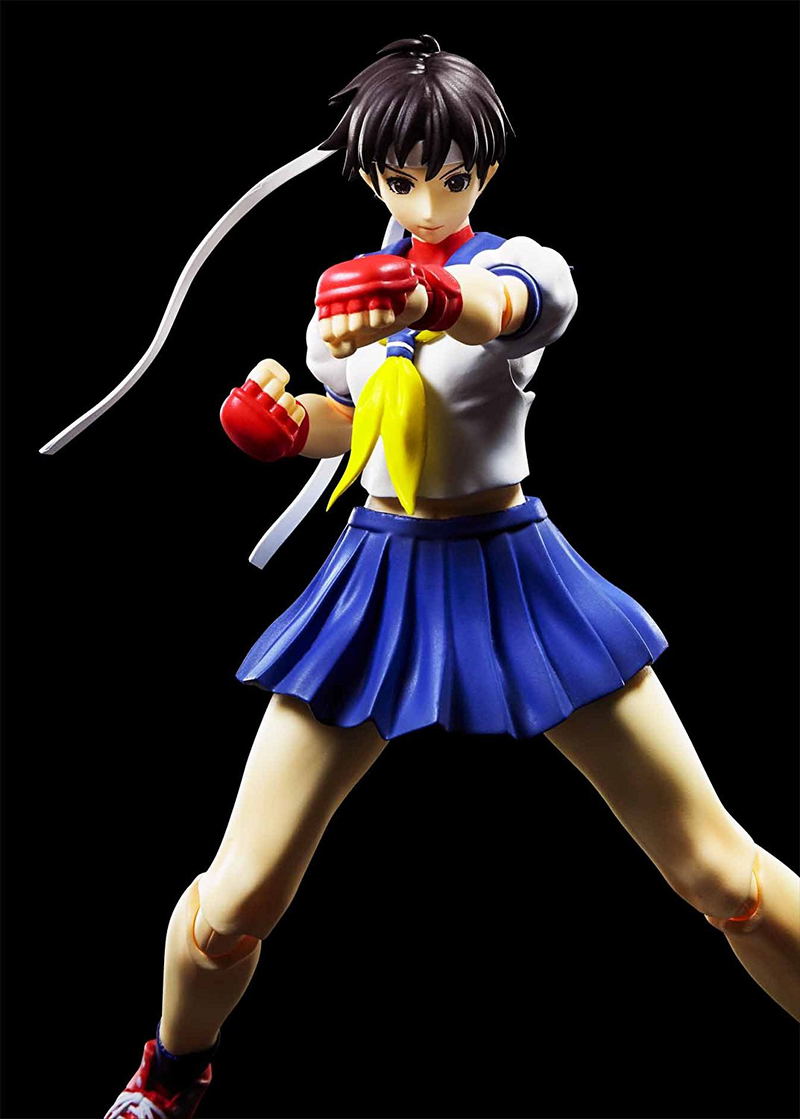 S.H.Figuarts Street Fighter IV: Sakura Kasugano image 2