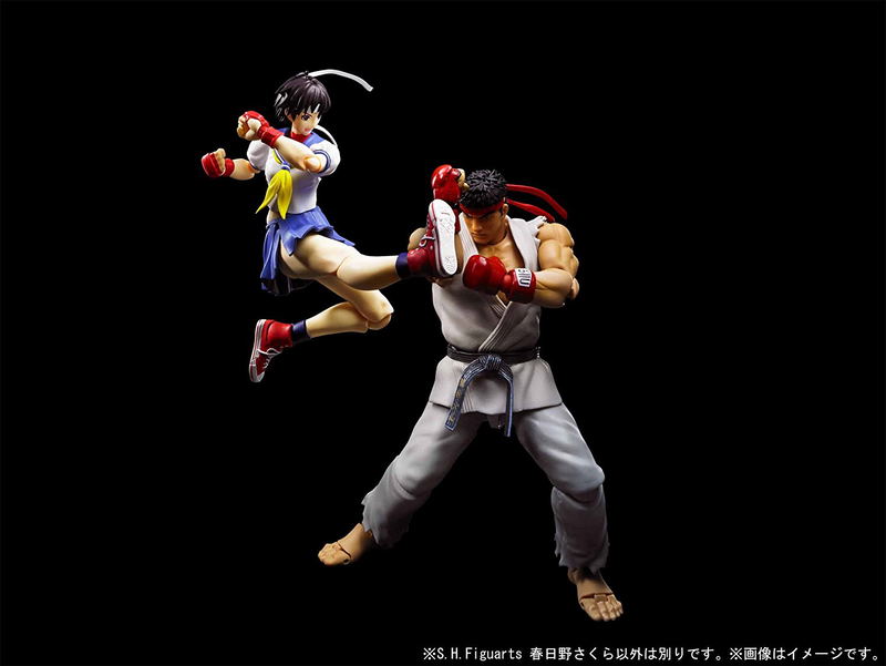 S.H.Figuarts Street Fighter IV: Sakura Kasugano image 7