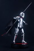ARTFX Star Wars - The Last Jedi 1/7 Scale Pre-Painted Figure: Captain Phasma thumbnail 4