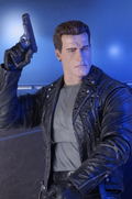 Terminator 2 1/4 Scale Action Figure: T-800 thumbnail 7