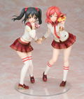 Love Live! School Idol Festival 1/7 Scale Pre-Painted Figure: Nico Yazawa & Maki Nishikino Valentine Ver. thumbnail 4