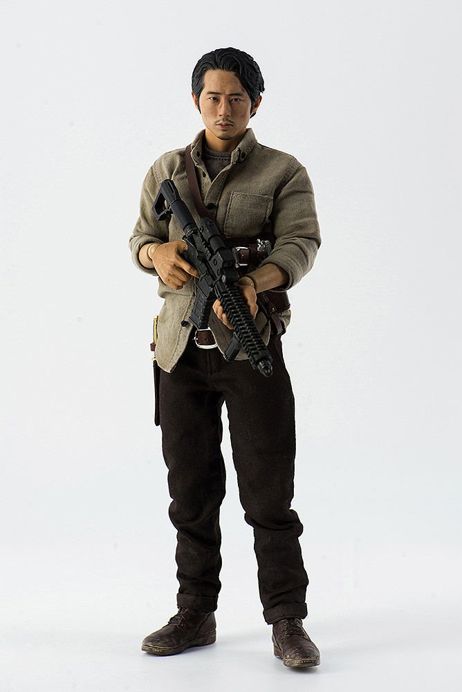 The Walking Dead 1/6 Scale Pre-Painted Action Figure: Glenn Rhee DX Ver. image 6