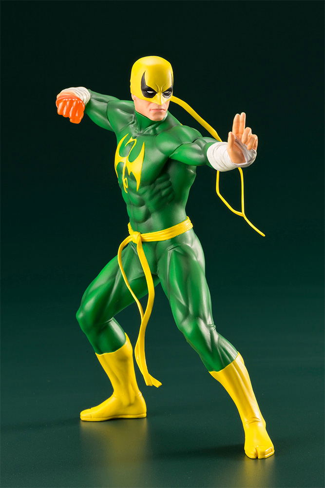 ARTFX+ The Defenders 1/10 Scale Pre-Painted Figure: Iron Fist image 1