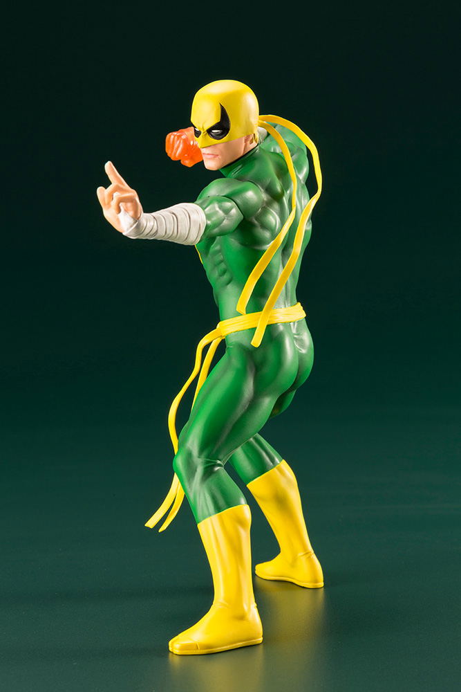 ARTFX+ The Defenders 1/10 Scale Pre-Painted Figure: Iron Fist image 3