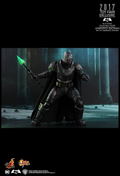 Batman v Superman Dawn of Justice 1/6 Scale Collectible Figure: Armored Batman (Battle Damaged Ver.) thumbnail 9