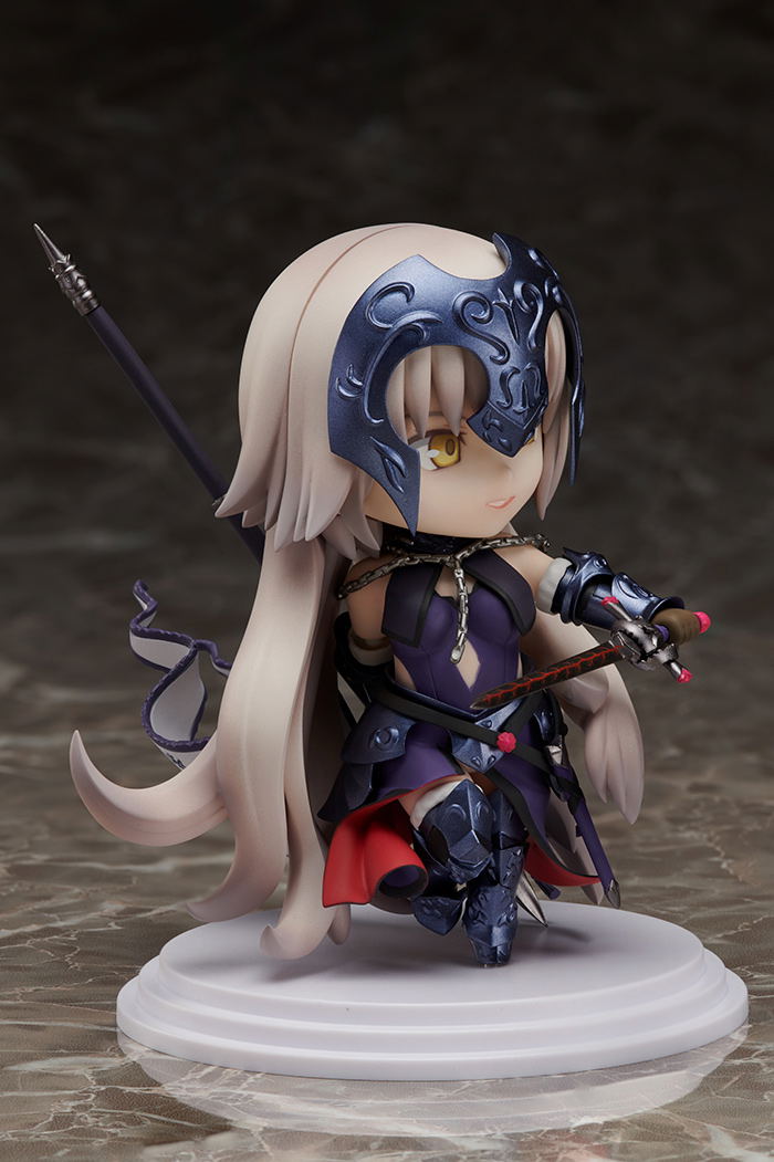 Chara-Forme Beyond Fate/Grand Order: Avenger / Jeanne d'Arc (Alter) image 3