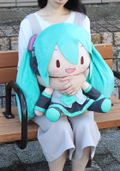 Hatsune Miku Dodeka Jumbo Fuwafuwa Plush (Re-run) thumbnail 3