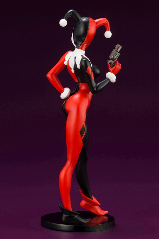 ARTFX+ DC Universe Batman - The Animated Series 1/10 Scale Pre-Painted Figure: Harley Quinn Animated image 6