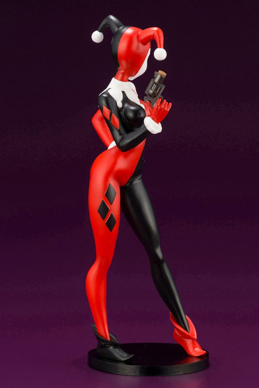 ARTFX+ DC Universe Batman - The Animated Series 1/10 Scale Pre-Painted Figure: Harley Quinn Animated image 7