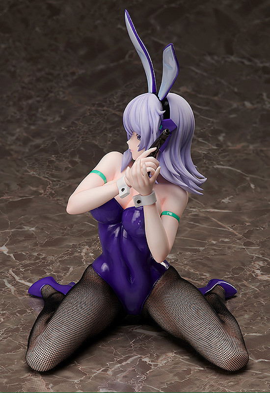Muv-Luv Alternative Total Eclipse 1/4 Scale Pre-Painted Figure: Cryska Barchenowa Bunny Ver. image 4