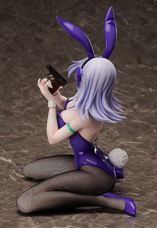 Muv-Luv Alternative Total Eclipse 1/4 Scale Pre-Painted Figure: Cryska Barchenowa Bunny Ver. image 5