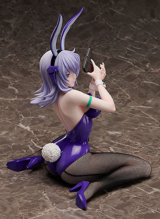 Muv-Luv Alternative Total Eclipse 1/4 Scale Pre-Painted Figure: Cryska Barchenowa Bunny Ver. image 7