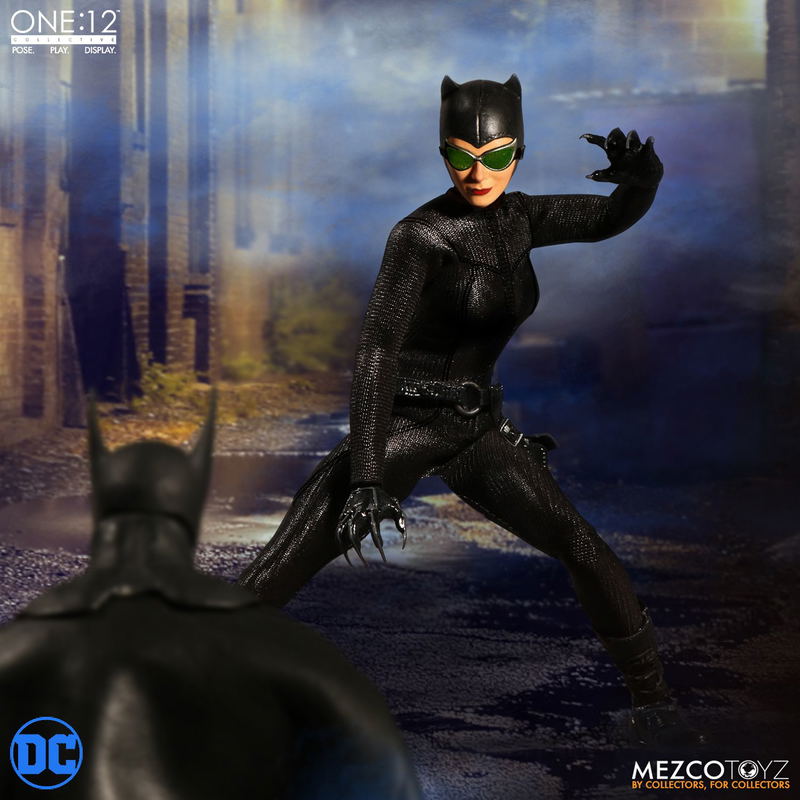 One:12 Collective Catwoman image 9