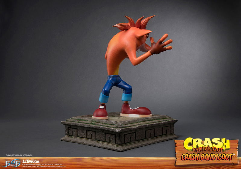 Crash Bandicoot Resin Statue image 12