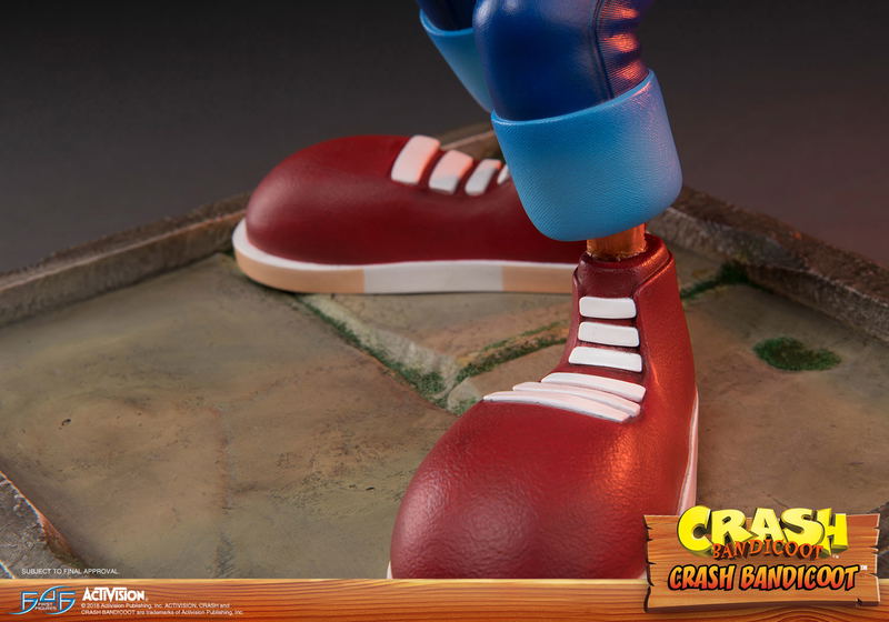 Crash Bandicoot Resin Statue image 24