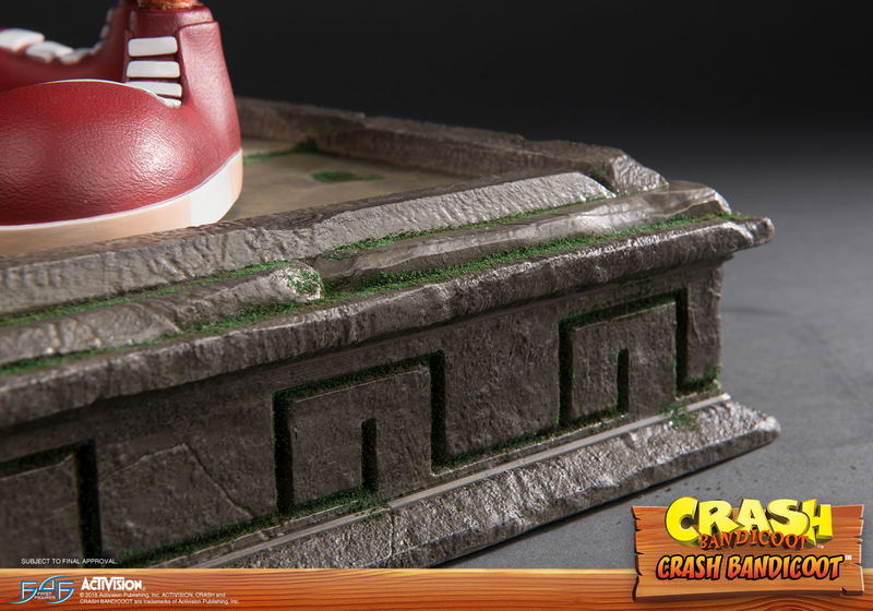 Crash Bandicoot Resin Statue image 26