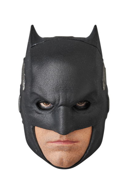 MAFEX Justice League: Bruce Wayne image 7