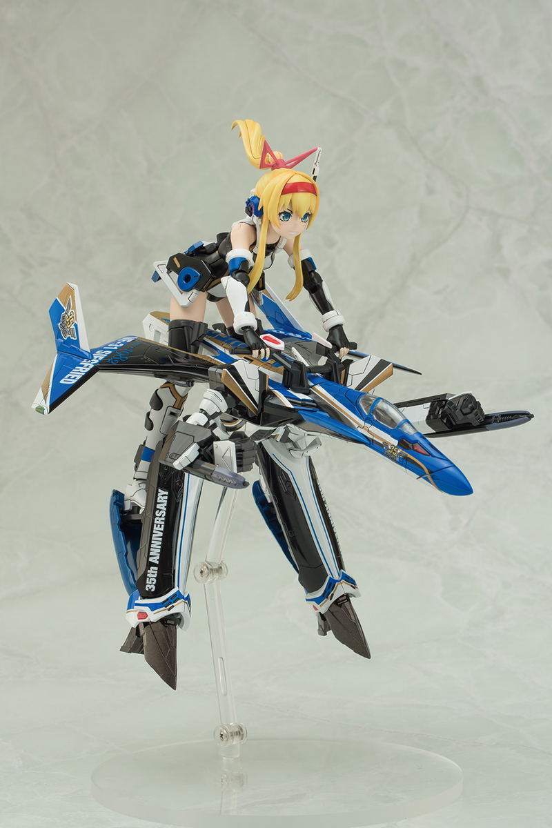 ACKS V.F.G. Macross Delta Model Kit: VF-31J Siegfried 35th Anniversary image 9