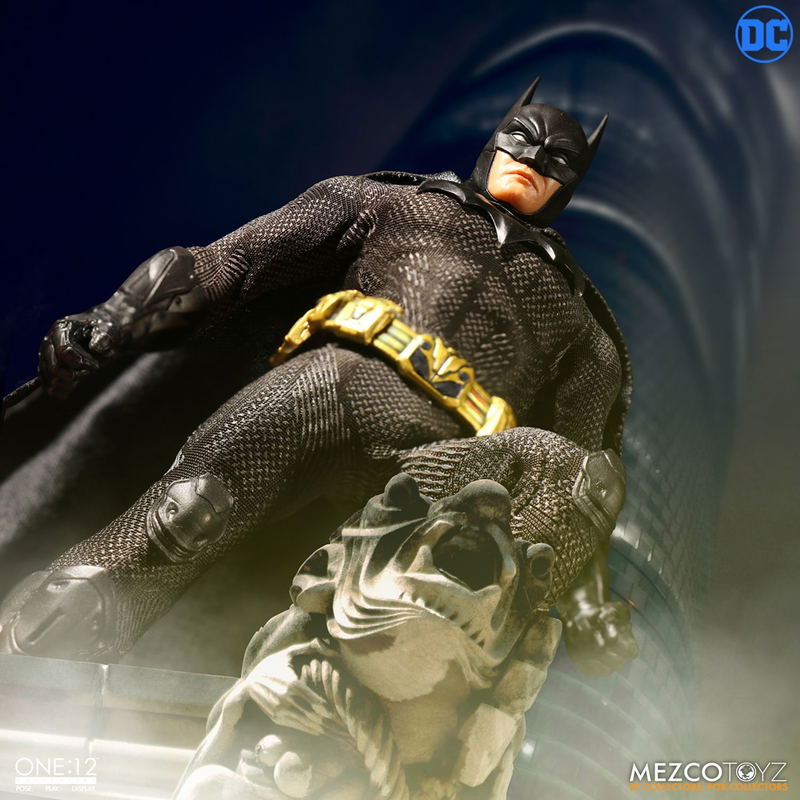 One:12 Collective Action Figure: Batman Sovereign Knight image 14