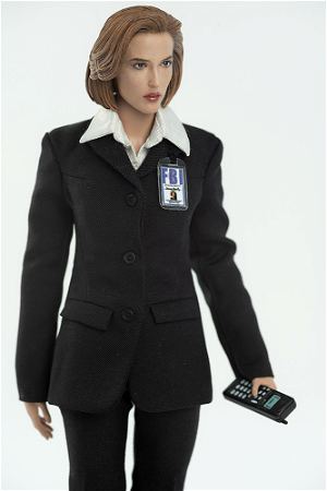 The X Files 1/6 Scale Action Figure: Agent Scully