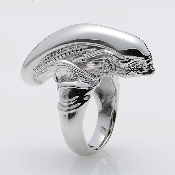 Alien - Big Chap Platinum Ring (L Size)