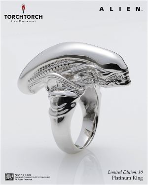Alien - Big Chap Platinum Ring (M Size)