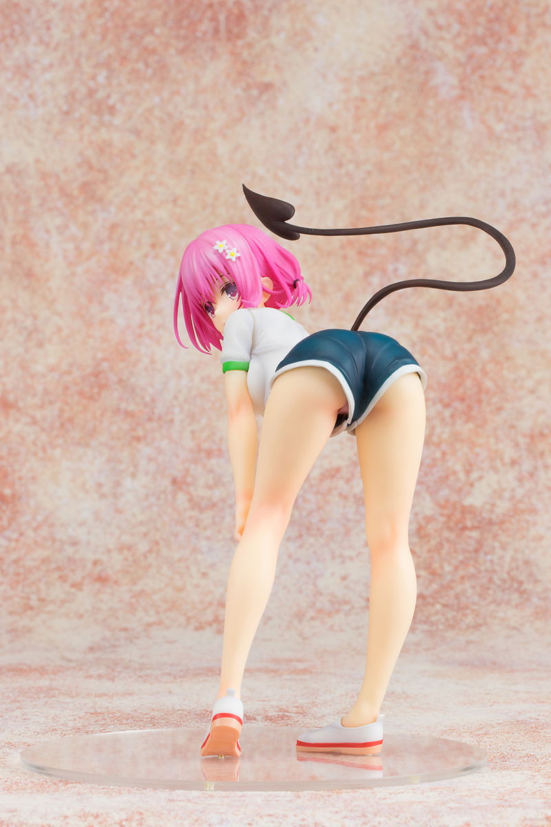 To Love-Ru Darkness 1/7 Scale Pre-Painted Figure: Momo Belia Deviluke image 3